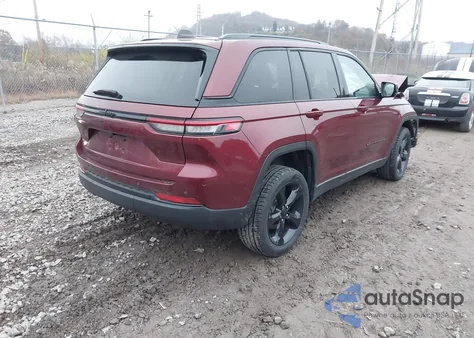 2023 Jeep Grand Cherokee Altitude 4X4 z USA, uszkodzony, nr VIN 1C4RJHAG8PC544334